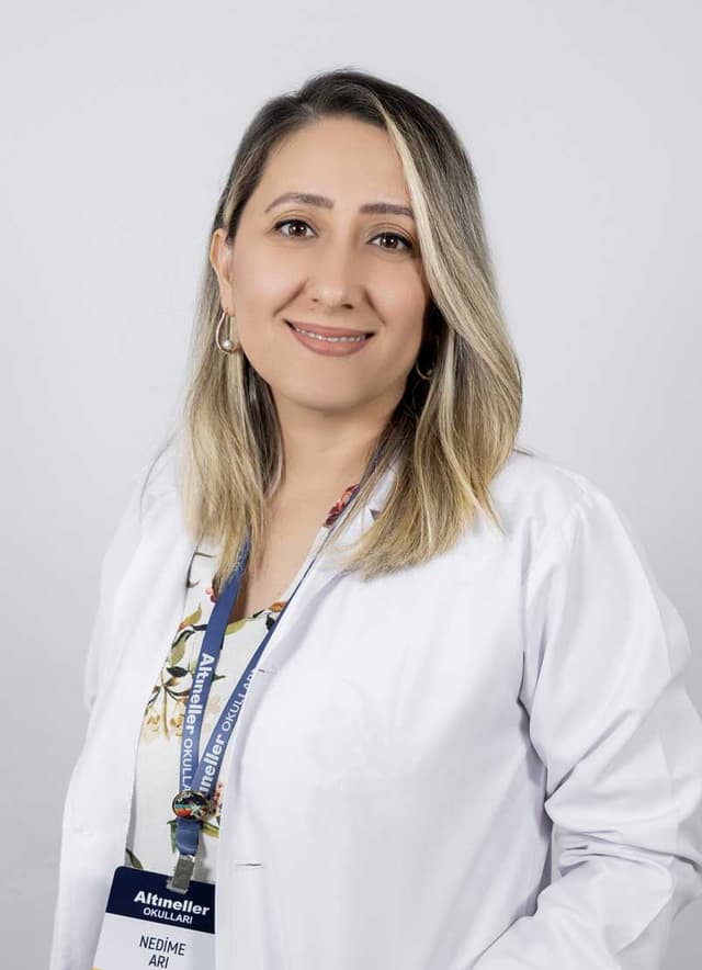 Nedime Arı